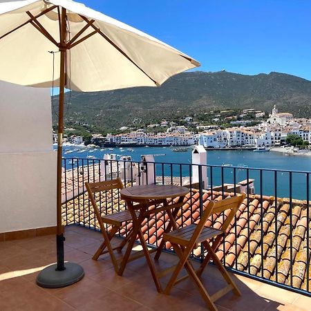Des Puig - Apartment With Sea Views Кадакес Екстериор снимка